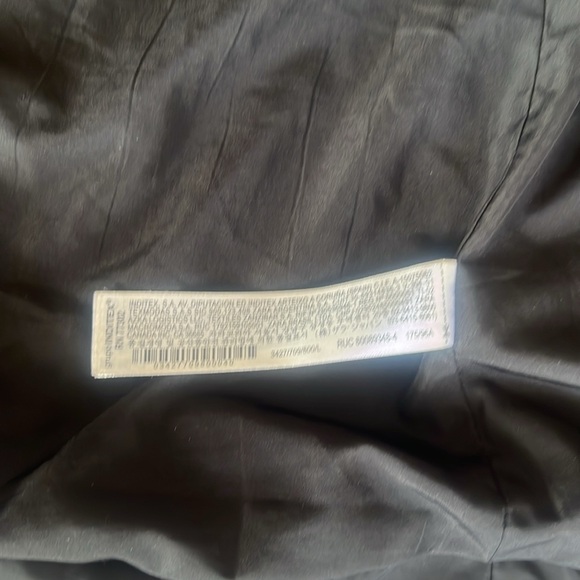 Zara Black Quilted Coat - Large - Picture 9 of 10